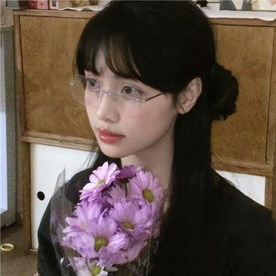 中年女性